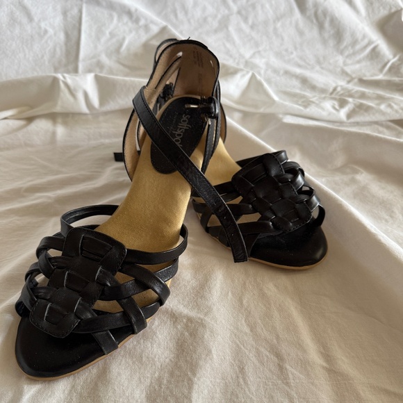 Softspots Cork Wedge Sandals, Black, Size 8.5 M - Picture 1 of 4